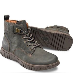 Comfortiva Women’s Waterproof Leather Lace-Up Ankle Boots Brown Size 9.5 M